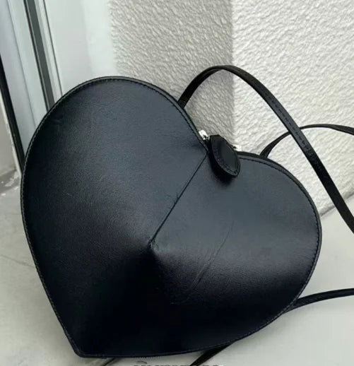 Luxury Suede Leather Heart Handbag Elegant Vintage Love Heart Women Shoulder Bag 2026 Fashion Trend Party Evening Top Handle Bag