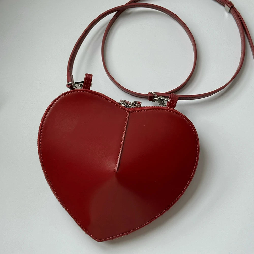 Luxury Suede Leather Heart Handbag Elegant Vintage Love Heart Women Shoulder Bag 2026 Fashion Trend Party Evening Top Handle Bag